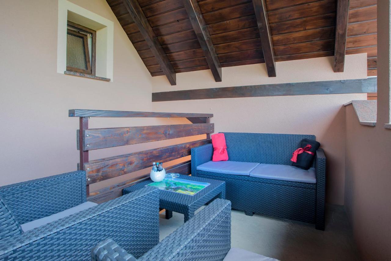Studio Apartment Karlo Dreznik Grad Екстер'єр фото